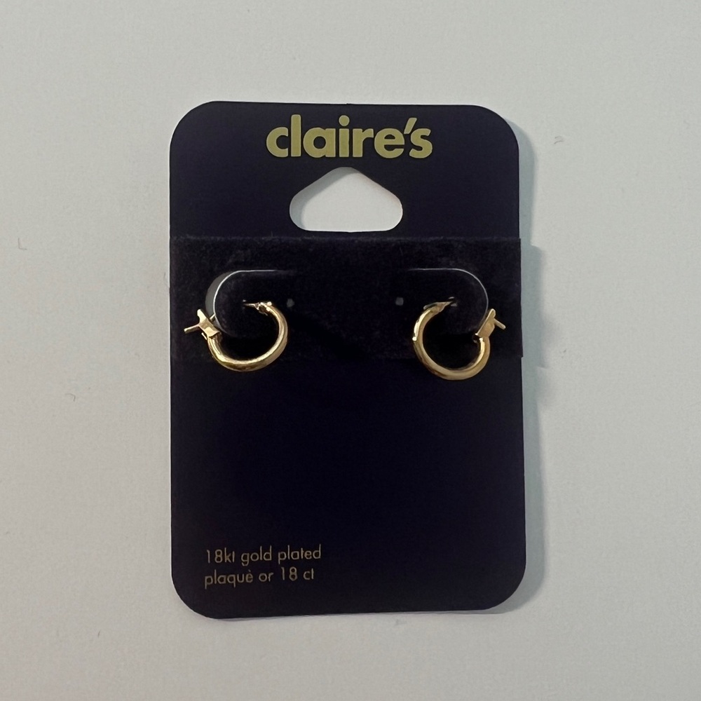 BRAND NEW Claire’s 18kt Gold Plated Earrings